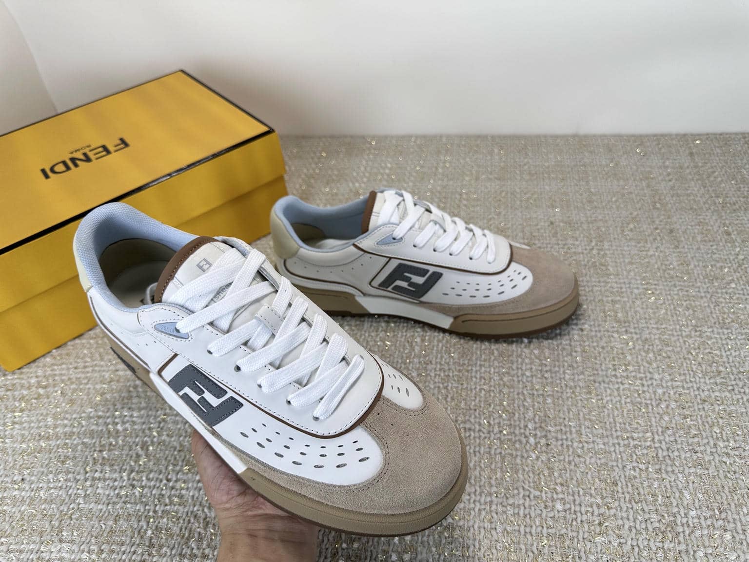 Fendi Sneaker-37